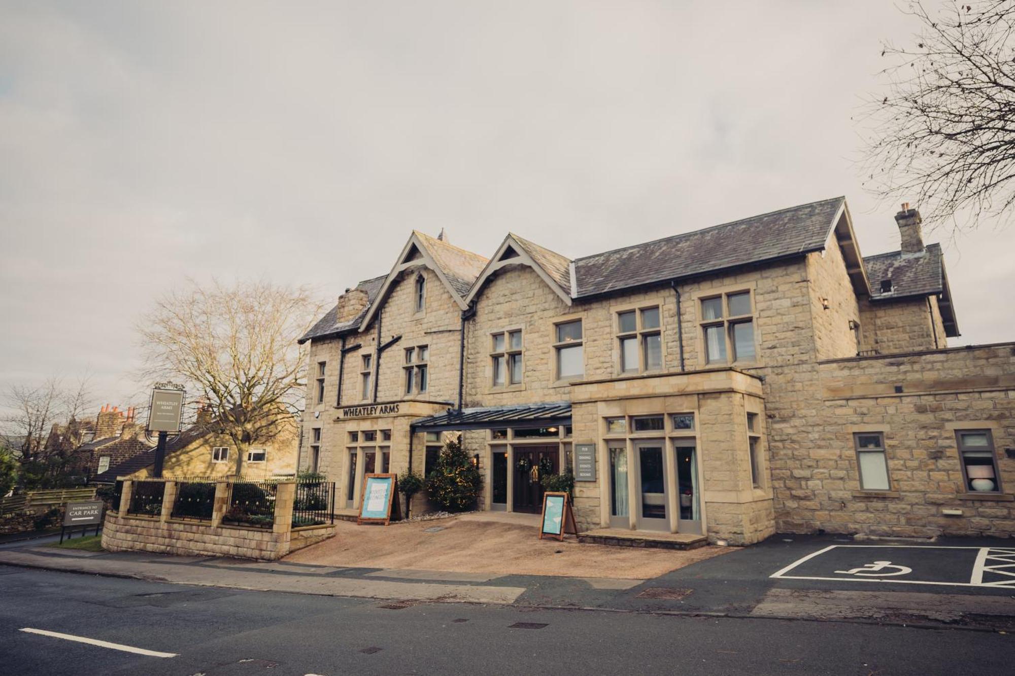 The Wheatley Arms Hotel Ilkley Eksteriør billede
