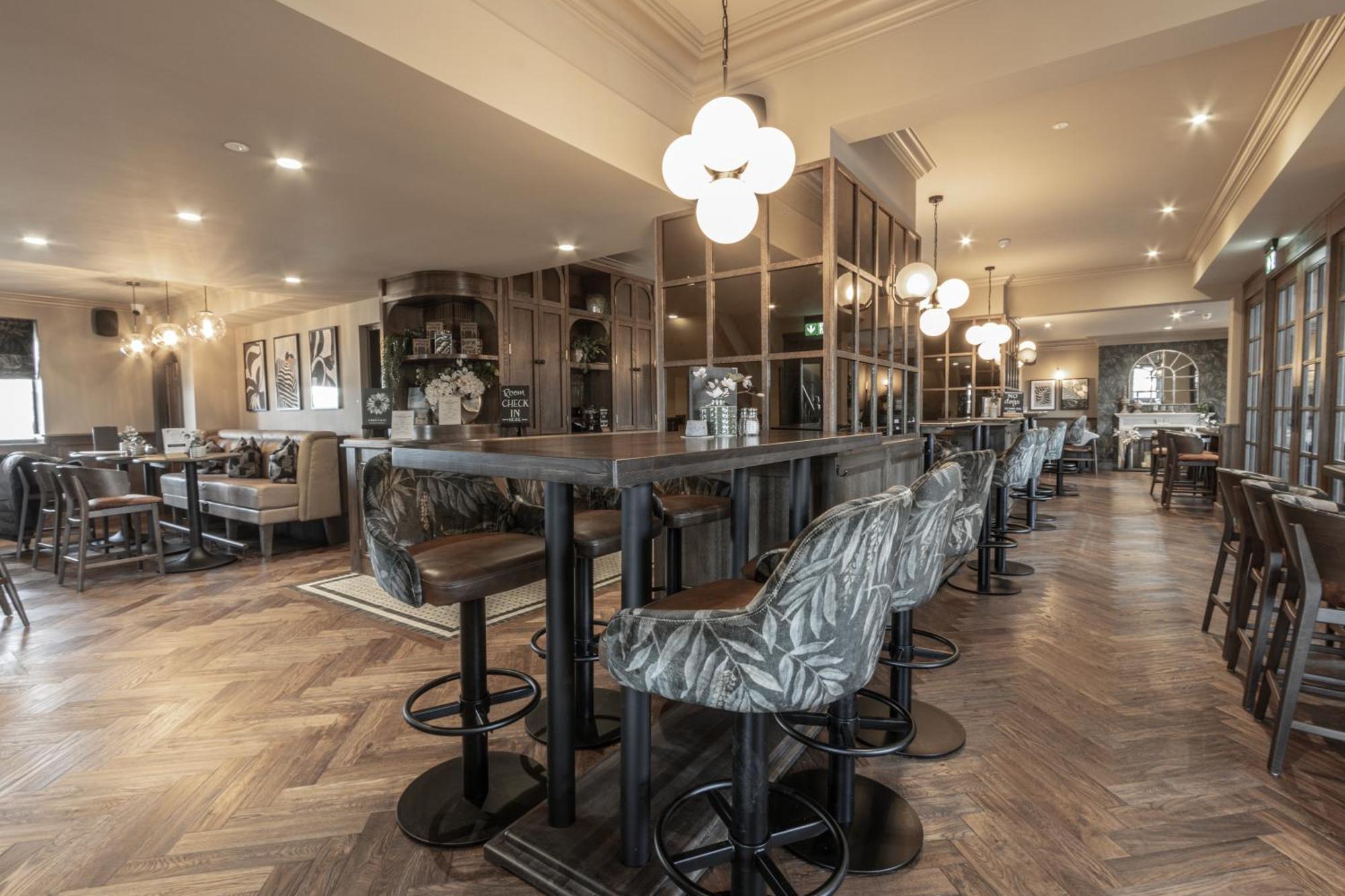 The Wheatley Arms Hotel Ilkley Eksteriør billede